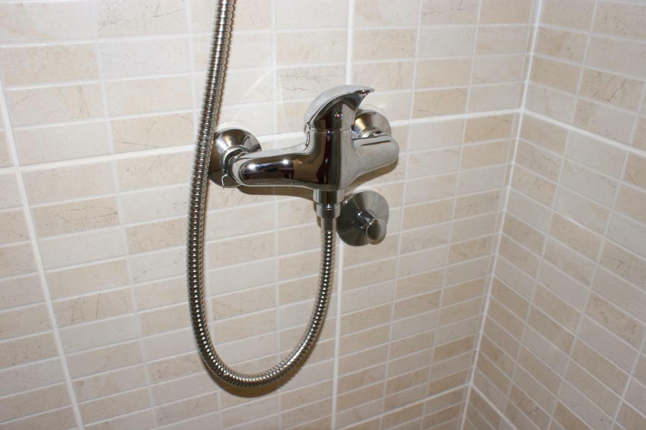 Studio Apartments Morinj Екстериор снимка